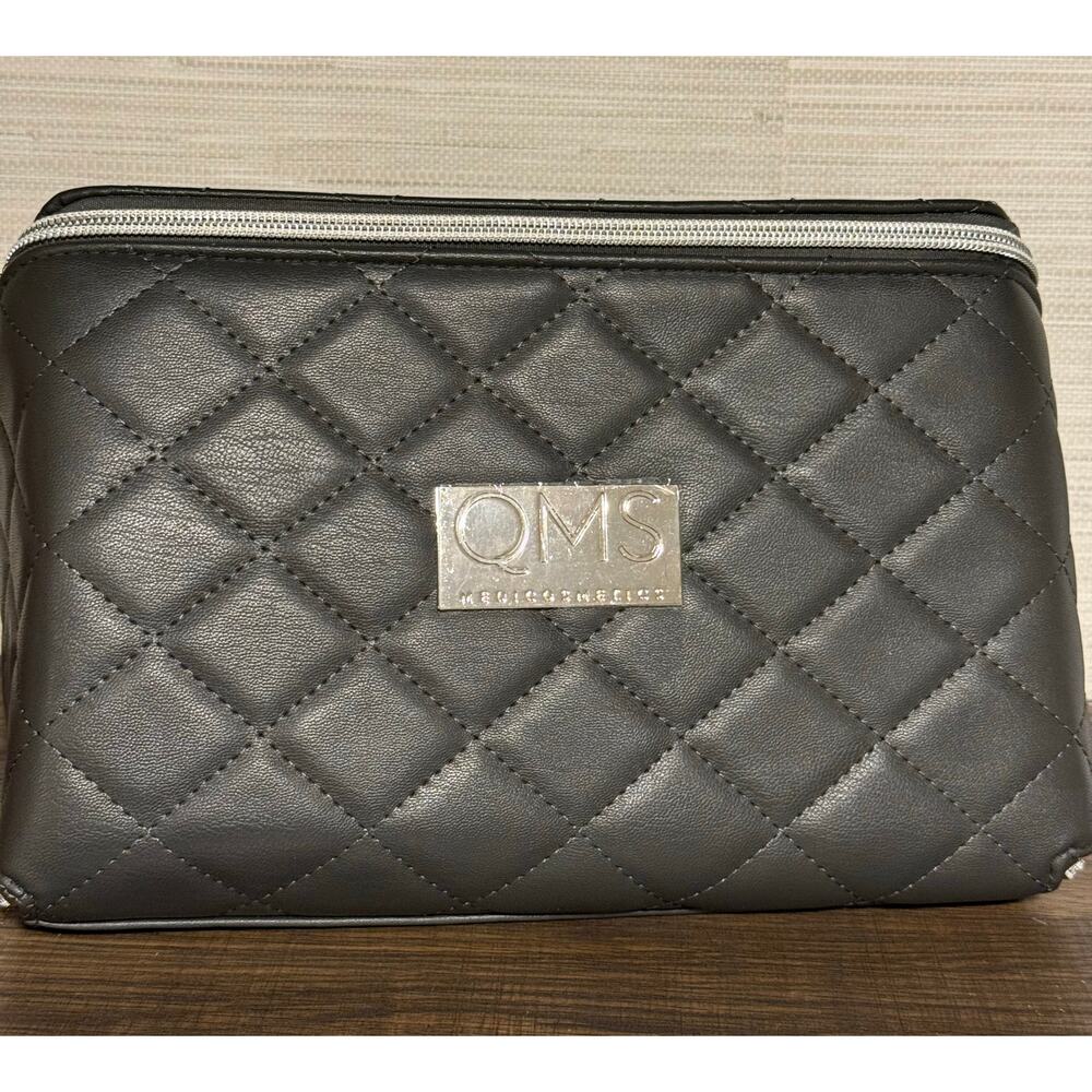 QMS Medicosmetics gray cosmetics bag - NEW
